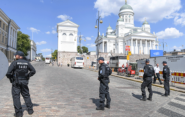 Trumpin ja Putinin tapaaminen Helsinki Summit 2018 turvajärjestelyt